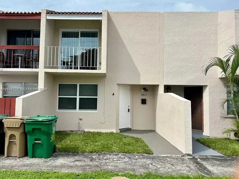 Palmview Townhomes Inc Co — Photo 2