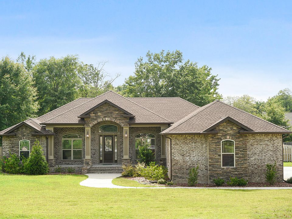 1st image of 505 Oak Haven Dr