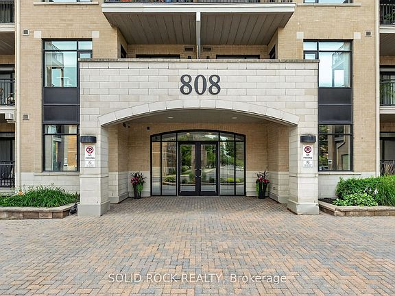 2nd image of 808 Bronson Ave #Penthouse 18