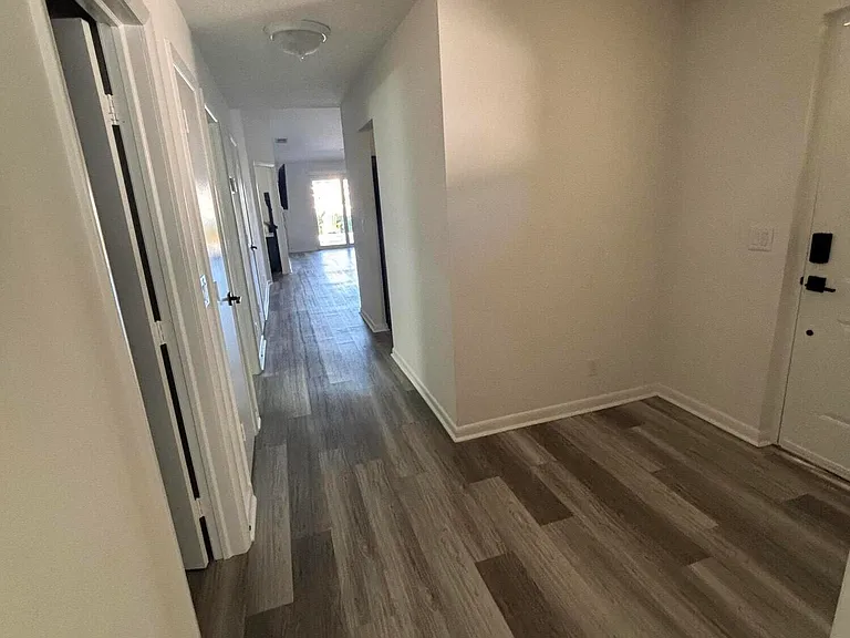620 Southwind Cir #A — Photo 12
