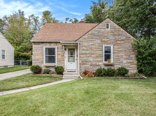 917 Eleanor St NE, Grand Rapids, MI 49505