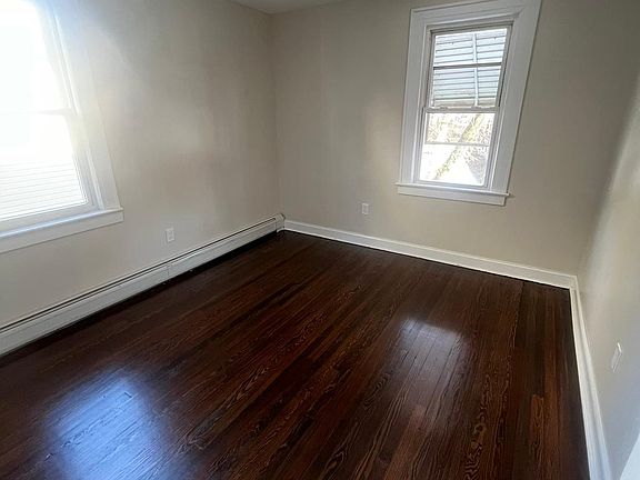 5th image of 44 Poe Ave #4
