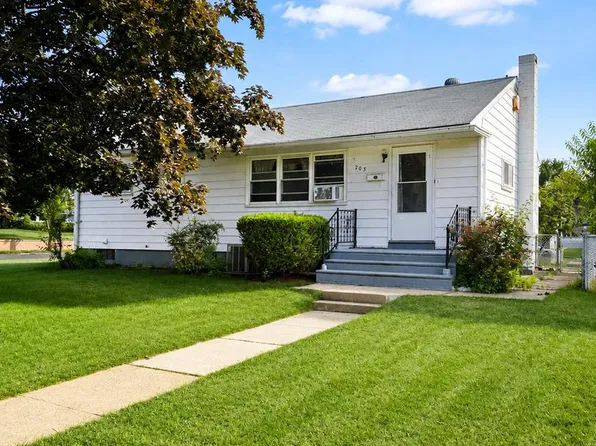 203 Bailey Ave, Maple Shade, NJ 08052