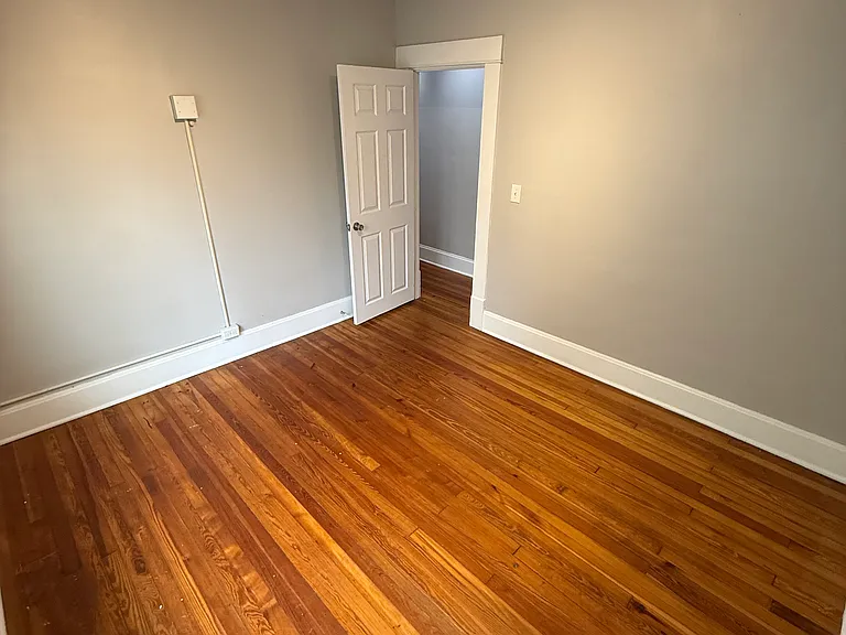 327 Clinton St #327 — Photo 12