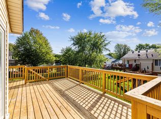 229 Cherrywood Ave NW, Saint Michael, MN 55376