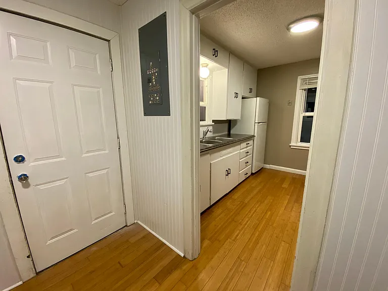 8521 State Route 507 SE — Photo 2