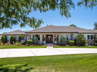 6610 S Billings Way, Centennial, CO 80111