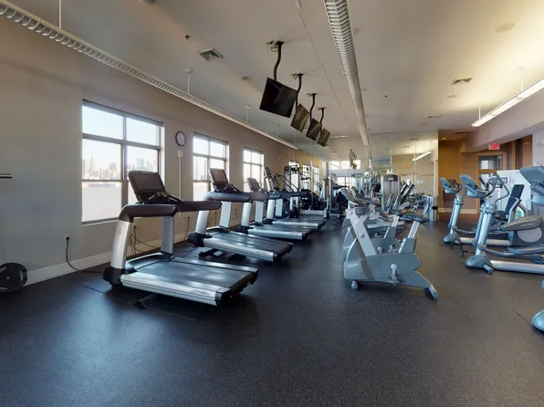 24a Avenue image 19 of 28