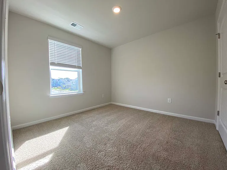 407 Mardella Dr — Photo 28