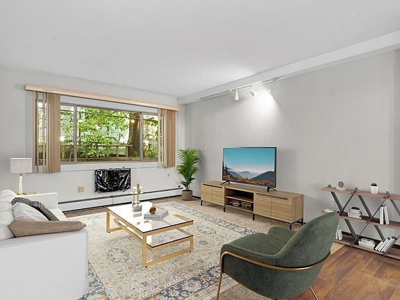 3rd image of 2446 Aldrich Ave S APT 107
