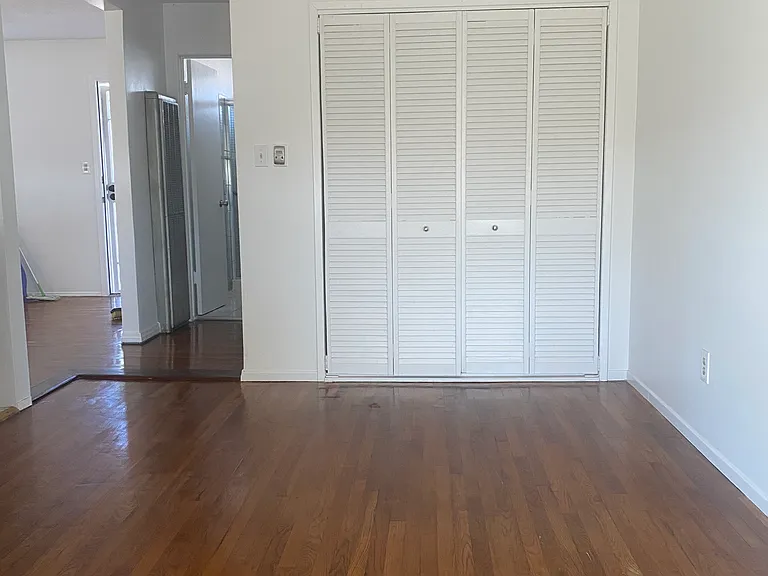 21109 S Van Deene Ave — Photo 6