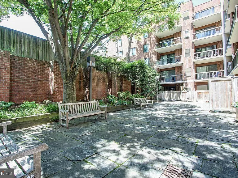 2320 Wisconsin Ave NW #108 — Photo 29