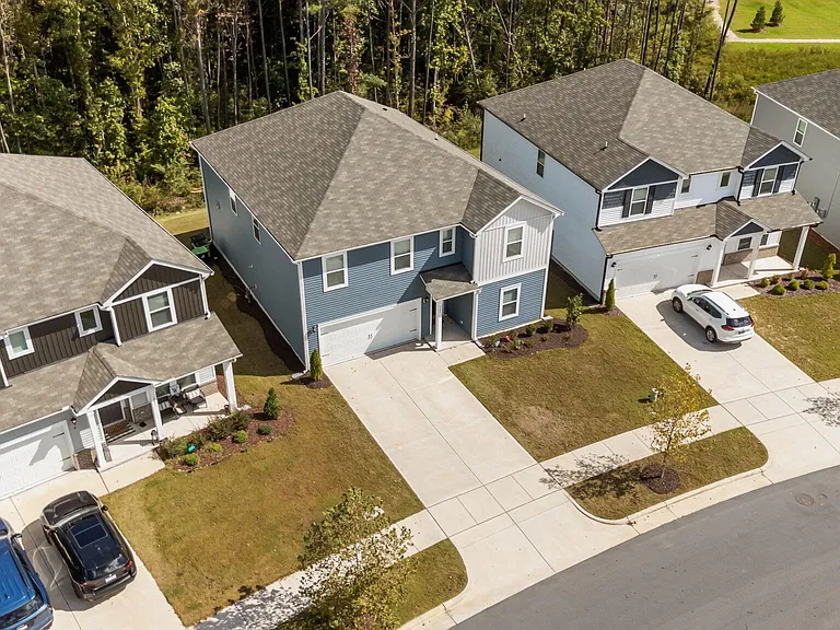 945 Avonmore Dr — Photo 34