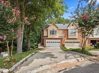 873 Edgewater Cir, Marietta, GA 30062