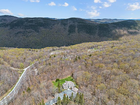 3rd image of 109 Mountainside Drive