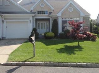 58 Chichester Rd, Monroe Township, NJ 08831