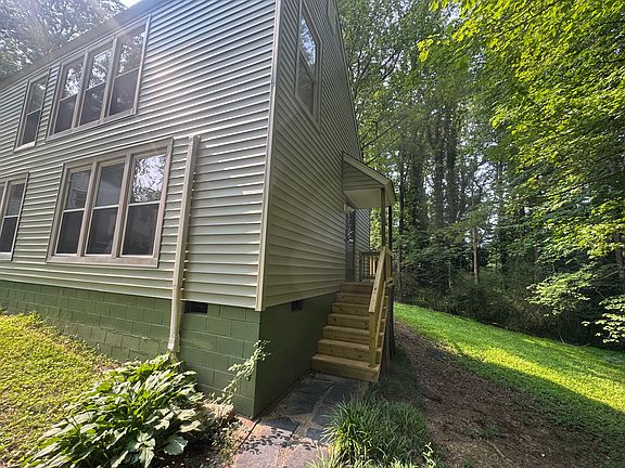 2nd image of 8902 Brucewood Ct