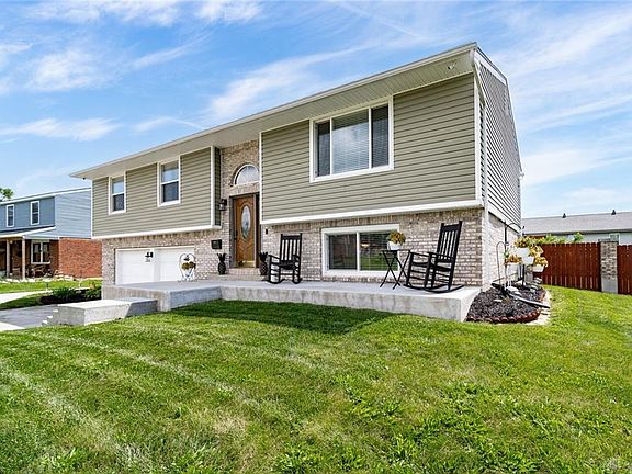 2nd image of 5580 Olive Tree Dr