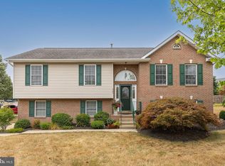 207 Goldenrod Rd, Winchester, VA 22602