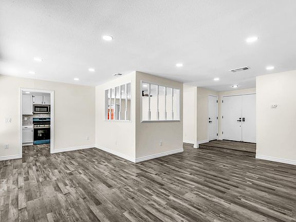 4th image of 9081 Meadowdale Way