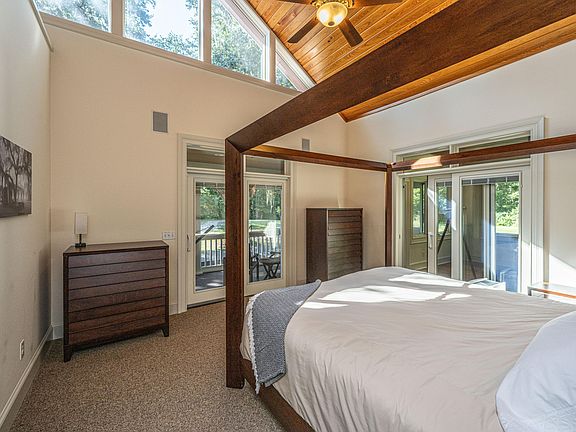 30th image of this home