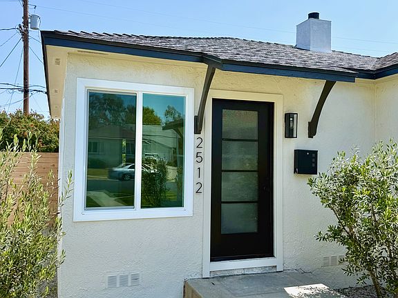 2nd image of 2510 Termino Ave Rear B