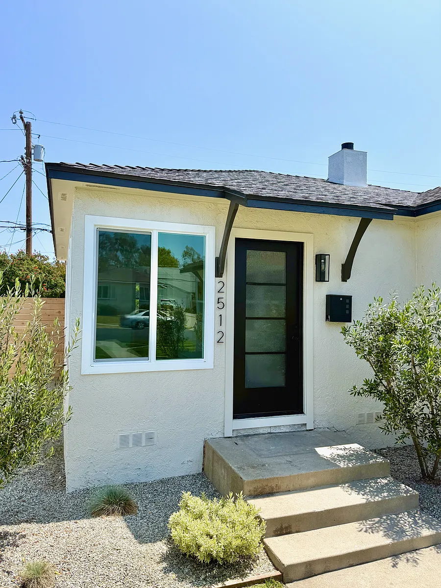 Building Photo - 2510 Termino Ave #B