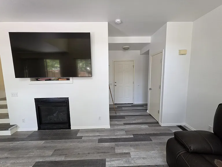 5292 Wales Dr #5292 — Photo 17