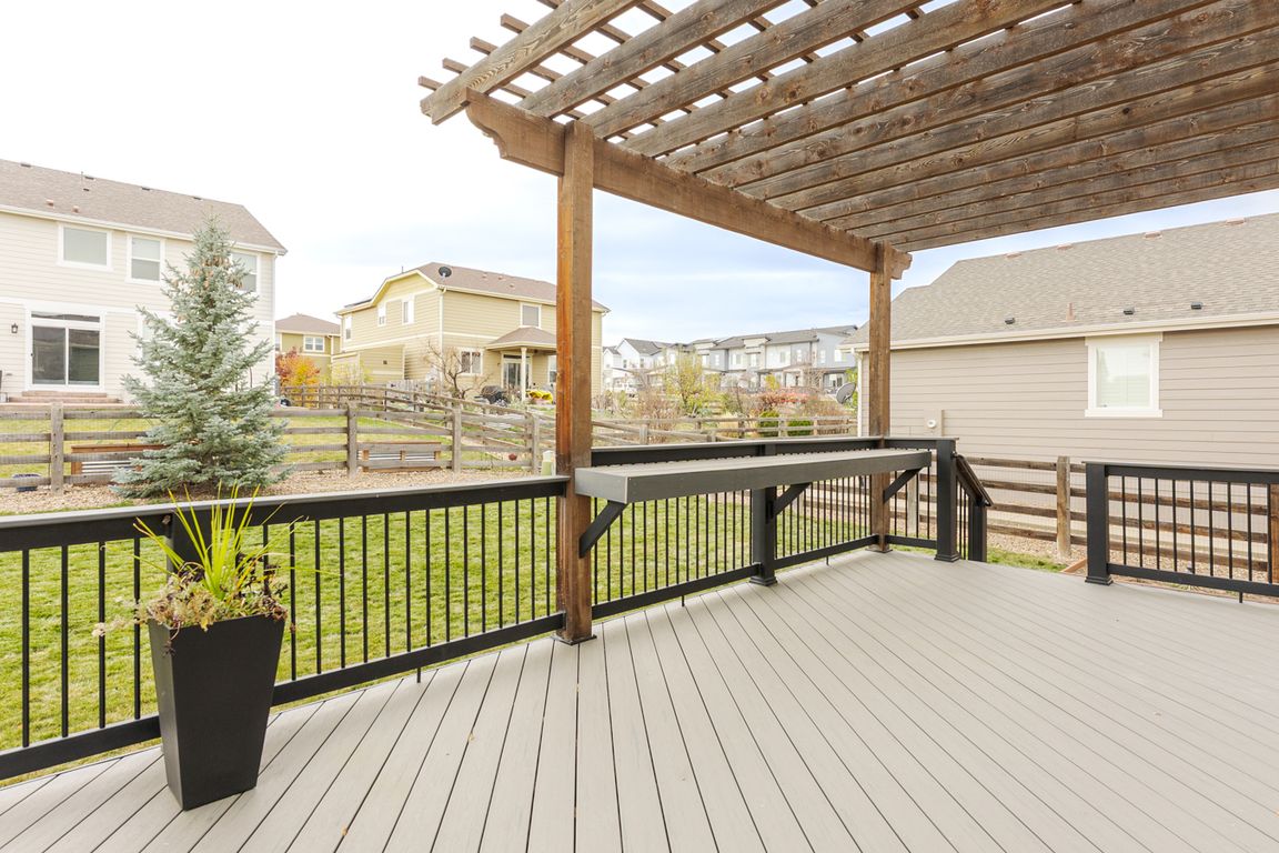 next background image