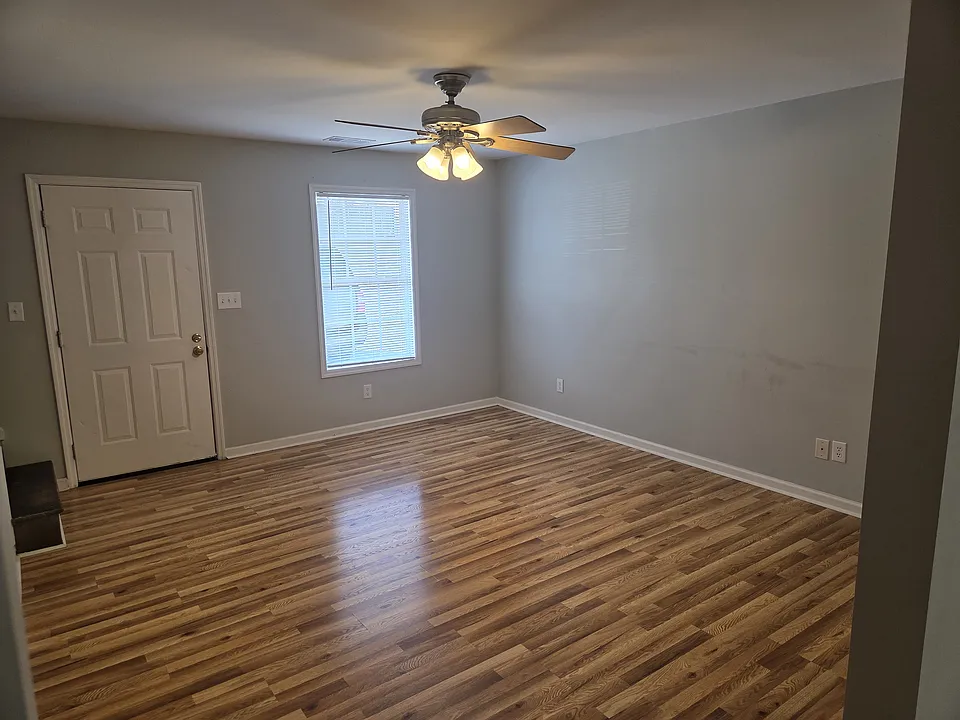 1210 County Road 165 #1210