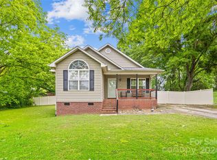 1618 Warren Cir, Gastonia, NC