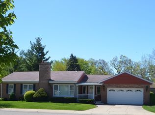 42 Washington St, Glenview, IL 60025