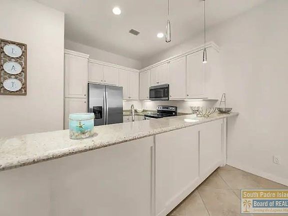 5th image of 2700 E Gulf Blvd #104