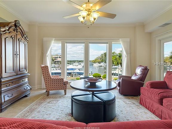 3rd image of 9 Shelter Cove Ln APT 103