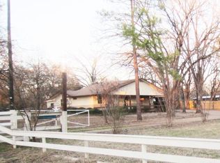 120 Pollyanna Dr, Mabank, TX 75156