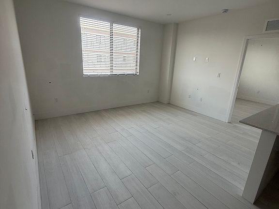 2nd image of 879 E 24th St #201-202-204