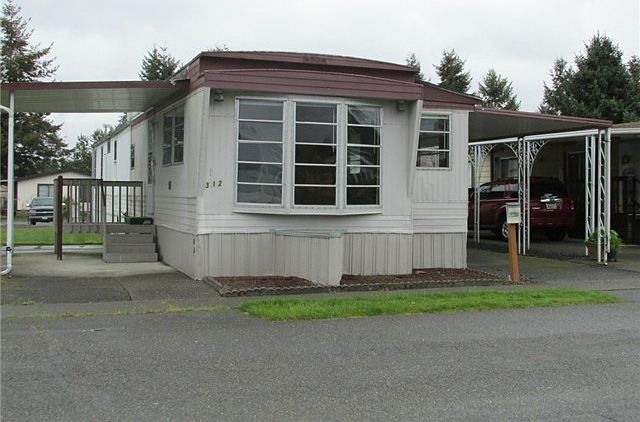 1st image of 1111 Archwood Dr SW Unit 312