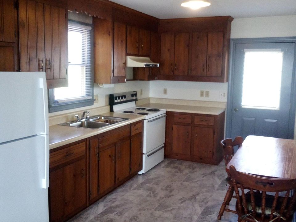 6 OR 12 month lease