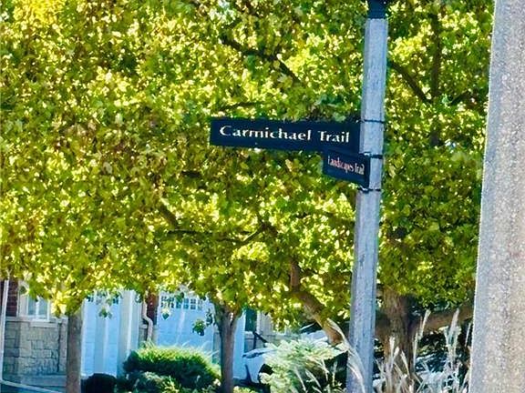 5th image of 11 Carmichael Trl