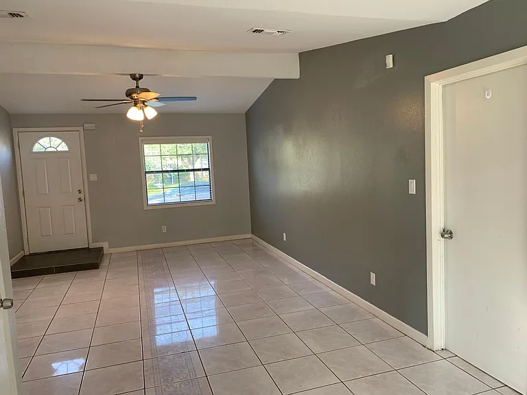 2605 Gull Ave — Photo 4