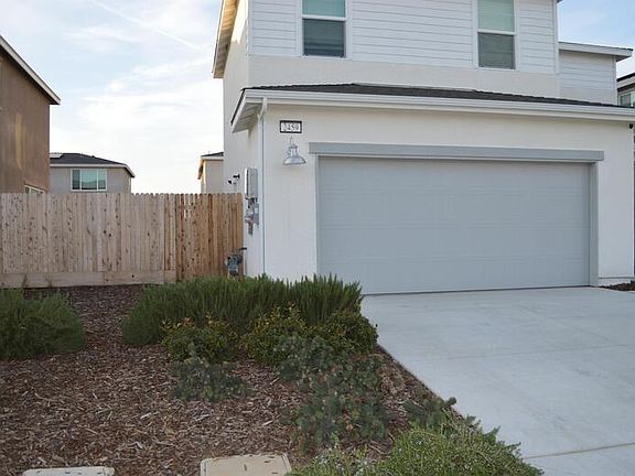 3rd image of 2459 Robledo Way
