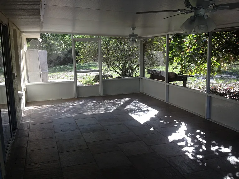 7296 Coolidge Rd — Photo 12