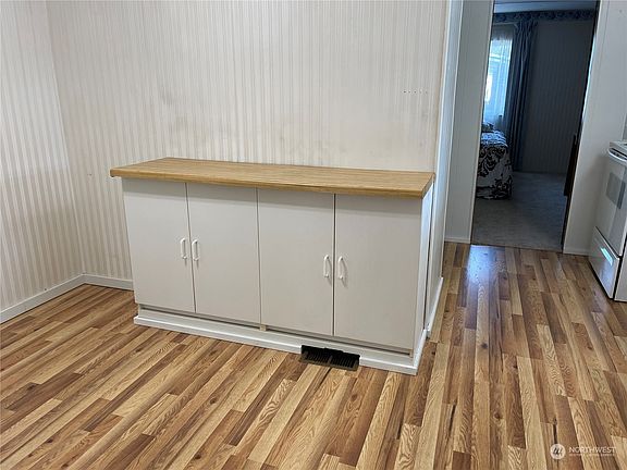 4th image of 3611 I Street NE #81
