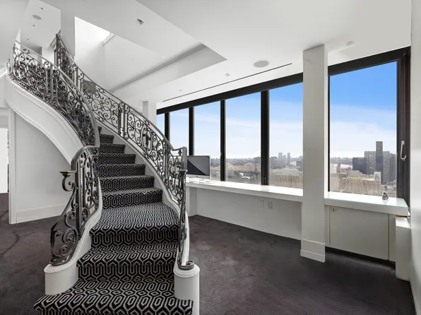 422 East 72nd Street image 19 of 22