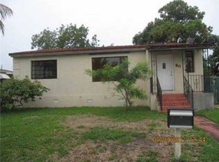 80 W 63rd St, Hialeah, FL 33012