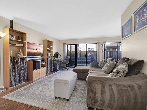 4th image of 1355 Laguna Ct Unit A