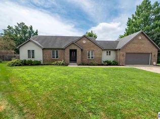 88 Edgewood Ct, Terre Haute, IN 47802