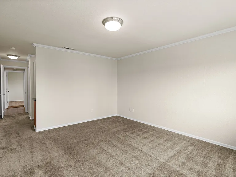2 Bed 2 Bath - End Apt. - 1,160 Sq Ft 2 Bed 2 Bath - End Apt. - 1,160 Sq Ft