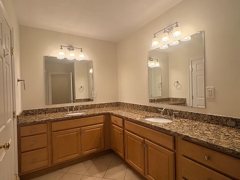51 Lyman St #49 — Photo 29