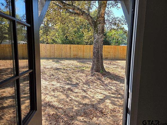 3rd image of 2435 Waterwood Dr